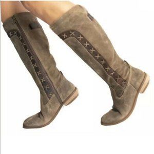 BORN Albi Tall Boots In Natural distressed SIZE 6.5 NWOT